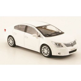 TOYOTA AVENSIS - 2009