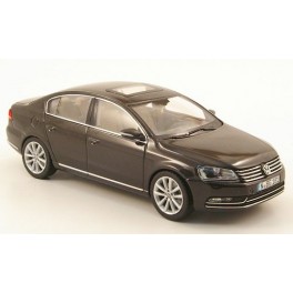 VW PASSAT - 2010